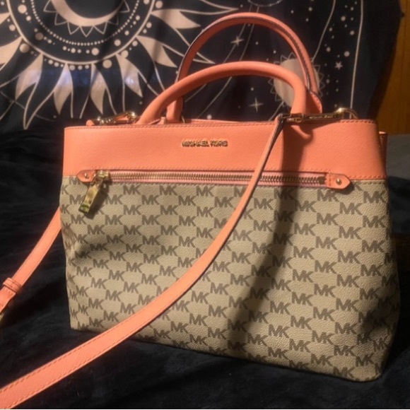 MICHAEL KORS Tan and Pink/Coral Bag - Picture 8 of 15